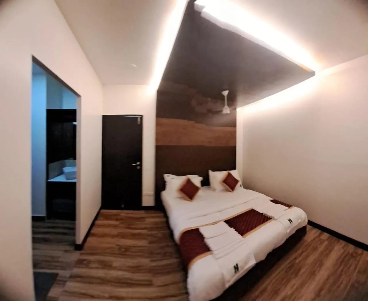 Egh Houseboats Hotel Alappuzha